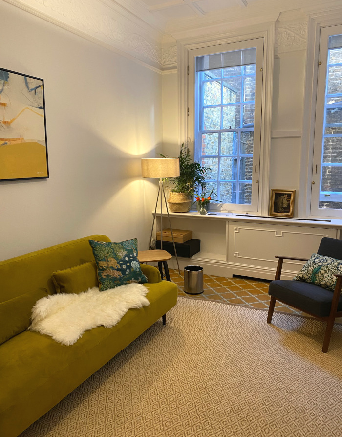 Ground floor therapy room